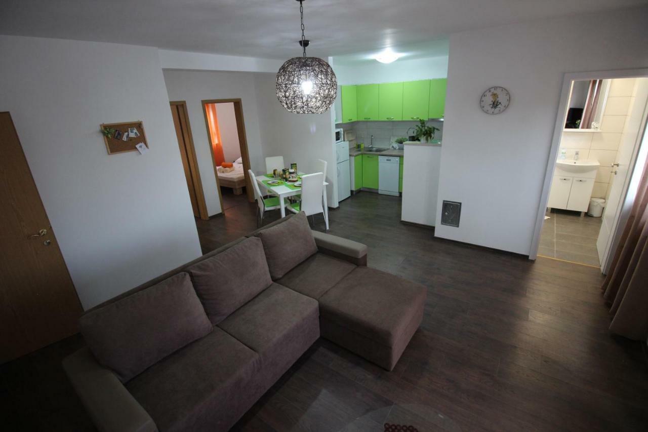 Apartmani Irena نوفي فينودولسكي المظهر الخارجي الصورة
